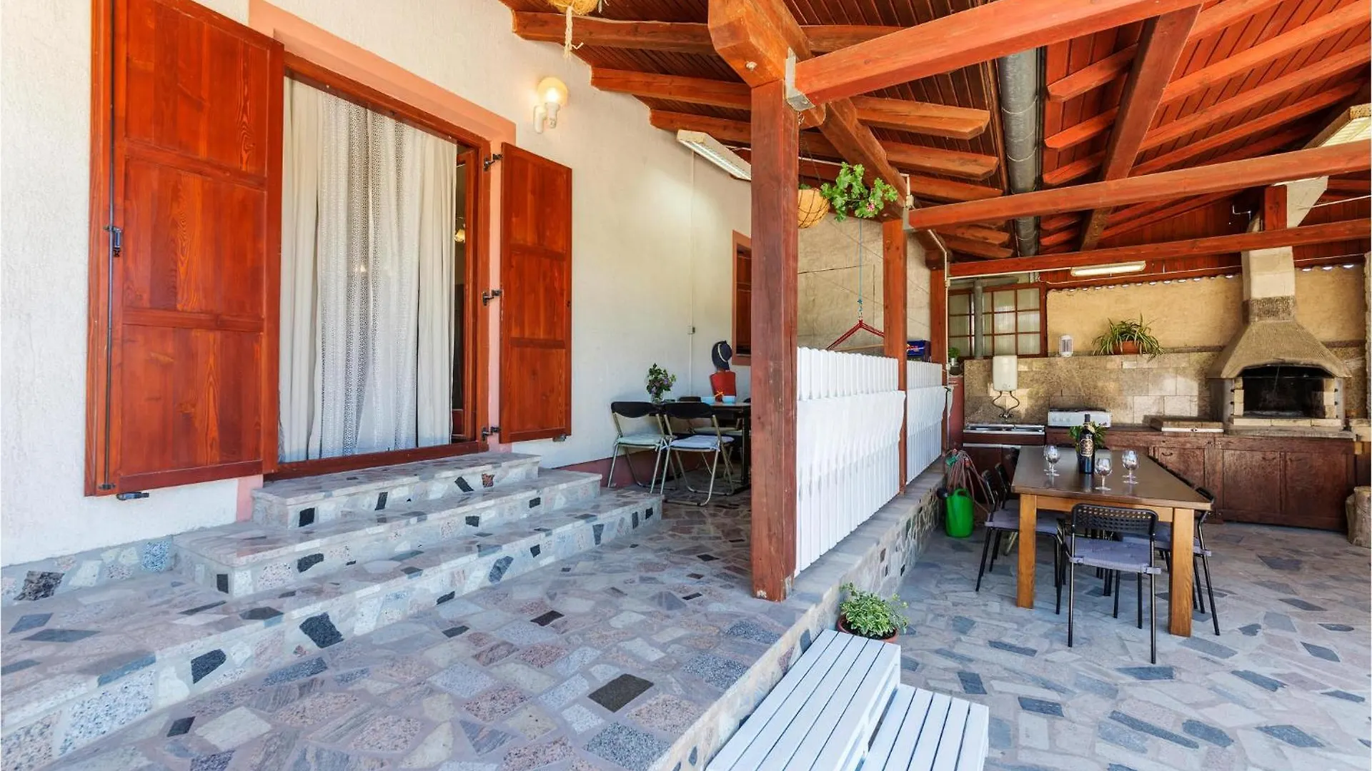 Stunning Apartment In Pula With Kitchen